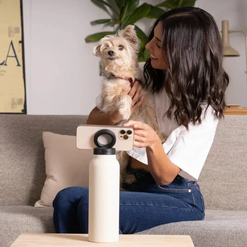 Water Bottle with Magnetic Tripod